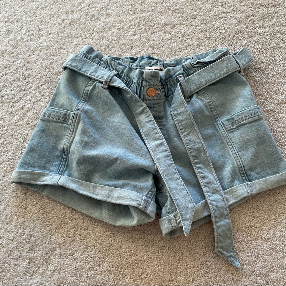 Abercrombie kids shorts
